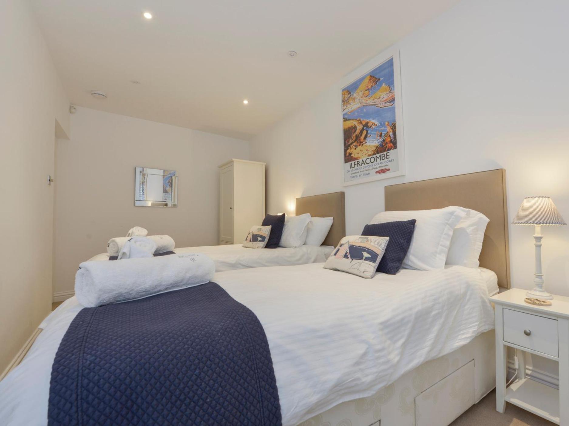 Ferienwohnung 10 Cove View Ilfracombe Exterior foto
